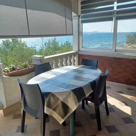 Apartman Antonio * Bibinje